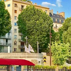 Seine Et Marais Bed & Breakfast Parigi